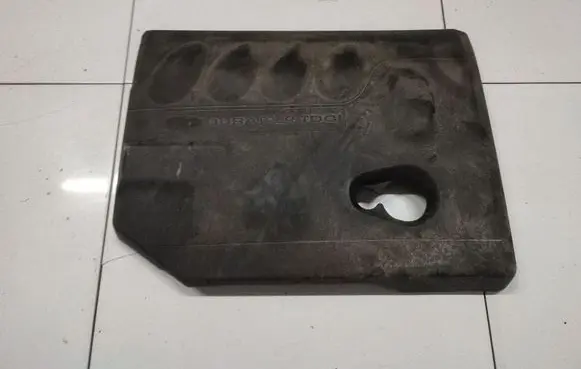 Ford Focus C-MAX Engine cover (trim)