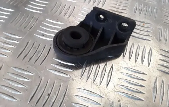 Hyundai ix35 Radiator support slam panel bracket 