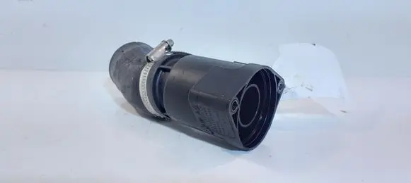 Audi A1 Turbo air intake inlet pipe/hose 03L131111G 6R0145828
