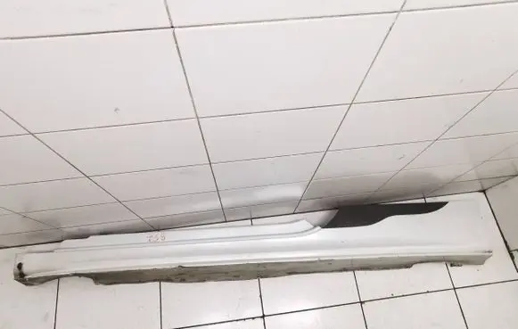 Peugeot RCZ Sill Ym23000177
