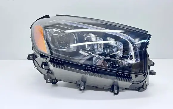 Mercedes-Benz GLS X167 Headlight/headlamp A1679069010 A1679067011