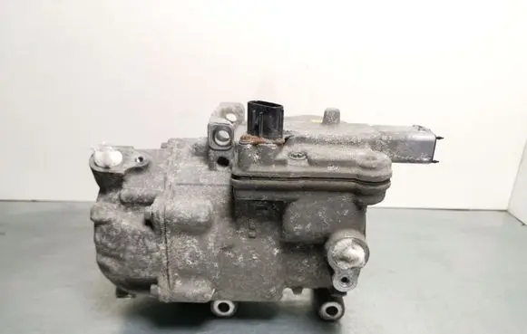 Toyota Prius (XW30) Air conditioning (A/C) compressor (pump) 0422001021