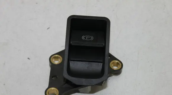 Toyota Avensis T270 Hand parking brake switch 8439005040
