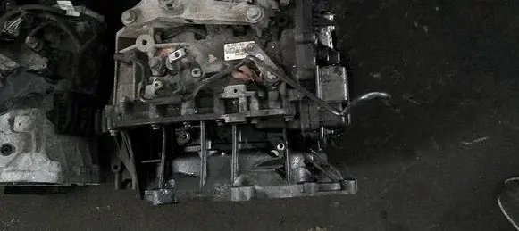 Ford Kuga II Automatic gearbox FV4R7000AB 0610140 084051