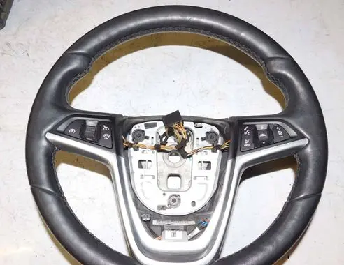 Opel Zafira C Steering wheel 13387036