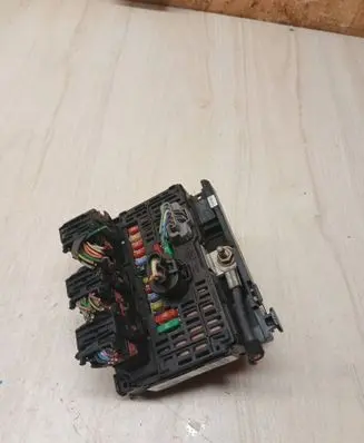 Citroen C4 I BSM Control unit BSML0400