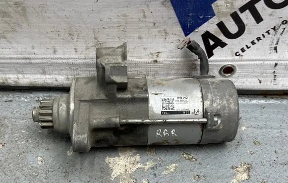 Volkswagen PASSAT B8 Starter motor 02E911024J 4380000251