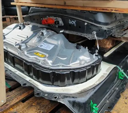 Tesla Model Y Hybrid / electric car battery 170001299B 784KWH
