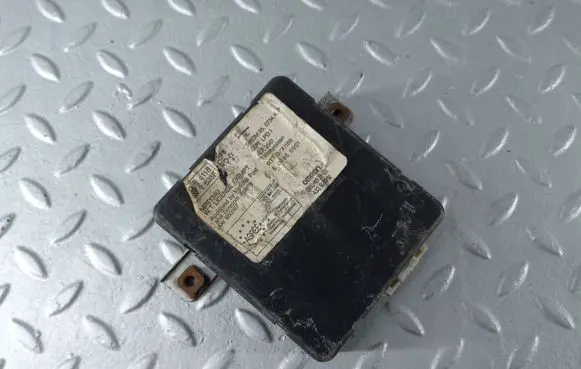 Mitsubishi Galant Other control units/modules MR238022
