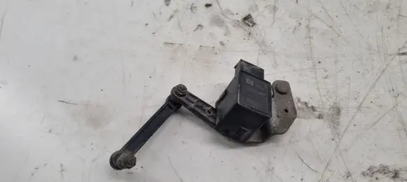 BMW 5 E60 E61 Headlight/headlamp level sensor 1093697