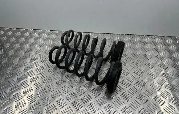 KIA Sportage Rear coil spring 55350F1GE0