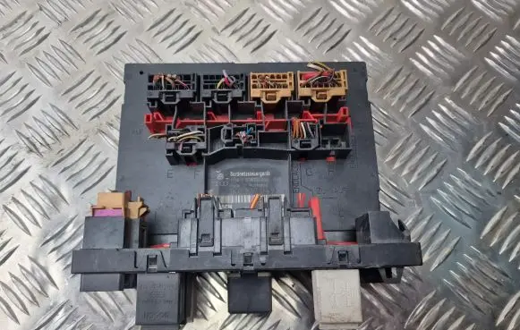 Volkswagen PASSAT B6 Comfort/convenience module 1K0937049M
