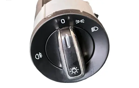 Seat Toledo IV (NH) Light switch 6JA941531H
