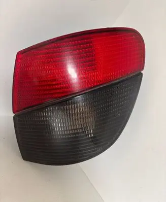 Peugeot 406 Rear/tail lights 45503