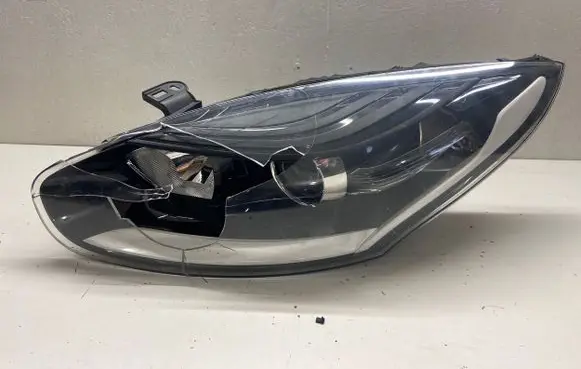 Renault Megane III Headlight/headlamp 260601781R 030128820300