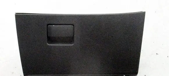 Opel Zafira C Glove box