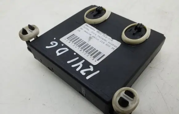 Mercedes-Benz CLS C219 Door control unit/module A2198203626
