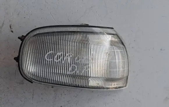 Toyota Camry Front indicator light 011335