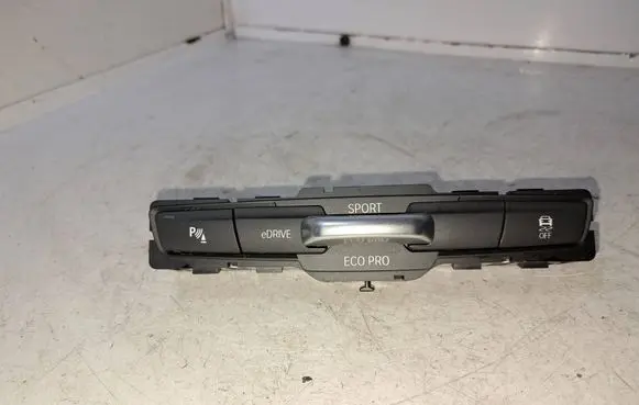BMW 2 F45 Parking (PDC) sensor switch 10636087 6992809 549674644