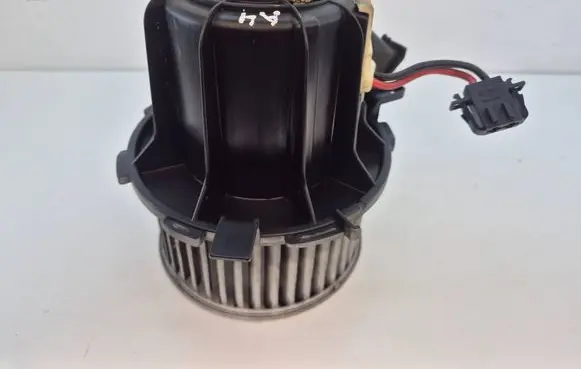 Audi A4 S4 B8 8K Heater fan/blower 8K1820021
