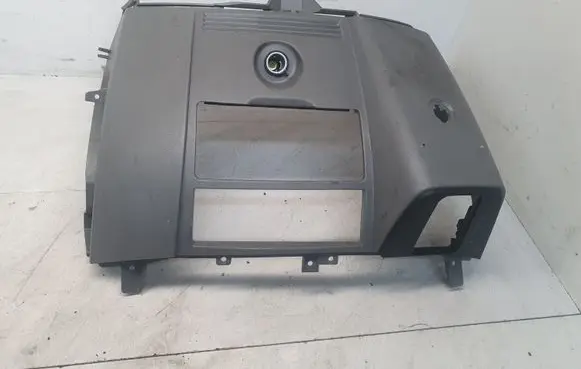 Mercedes-Benz Sprinter W901 W902 W903 W904 Other dashboard part A9066800031