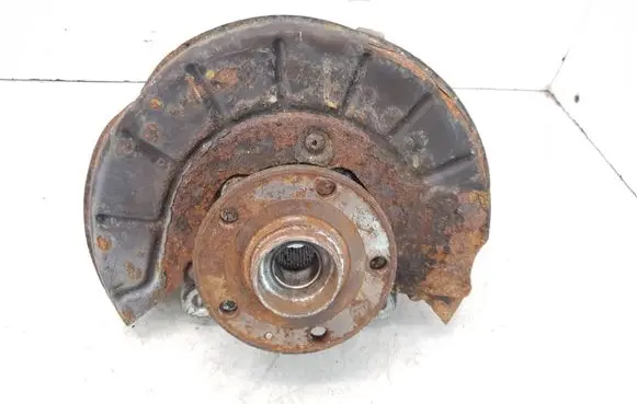 Volkswagen PASSAT B7 Front wheel hub spindle knuckle