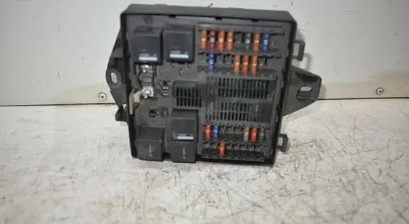 Jaguar XJL Fuse box set AW9314A073AD