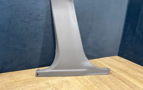 (B) pillar trim (bottom)