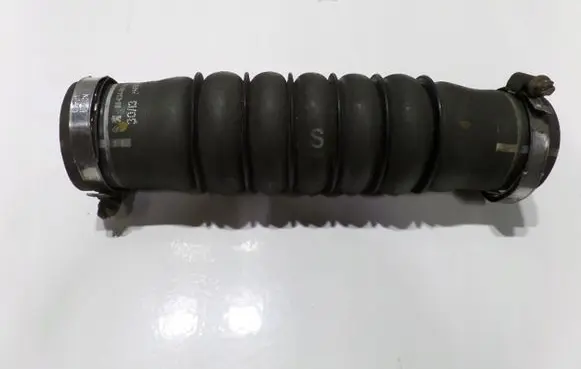 Citroen C5 Intercooler hose/pipe 9803400180