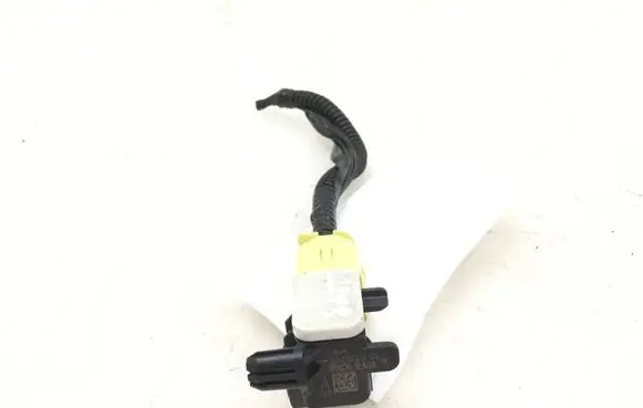 Nissan Juke I F15 Airbag deployment crash/impact sensor 988301EA0A