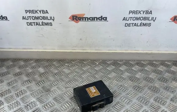 Nissan Primera Other control units/modules 1106957J00