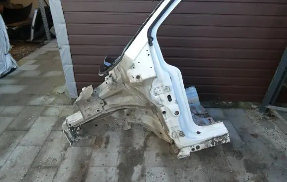Ford Transit - Tourneo Connect Front quarter panel 
