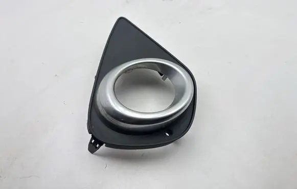 Toyota Yaris Front fog light trim/grill 814810D260 520300D05060
