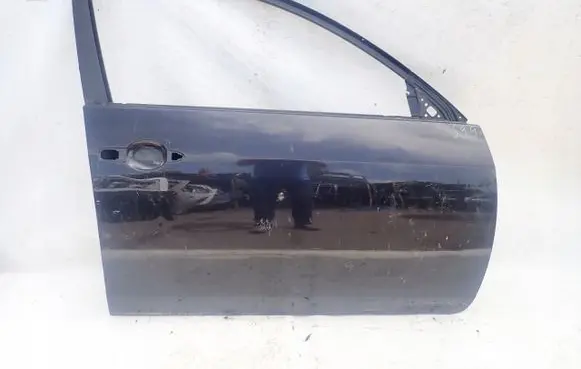 Nissan Primera Front door