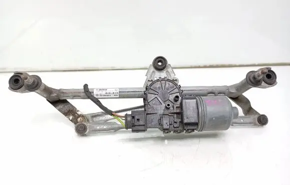 Volkswagen Up Front wiper linkage and motor 1S1955023C 3397021571 0390241566