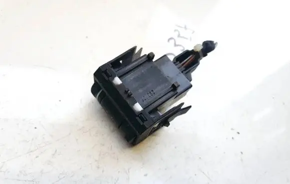 Headlight level height control switch
