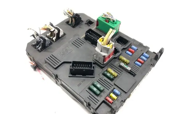 Sonstige Steuergeräte / Module