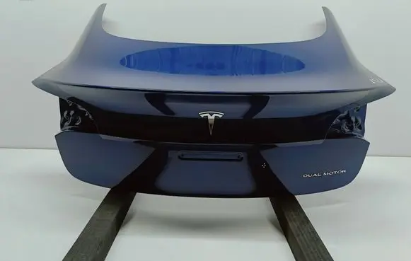 Tesla Model 3 Tailgate/trunk/boot lid 1601460ECA K1426