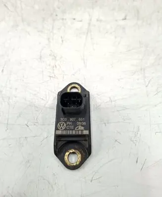 Volkswagen PASSAT CC Airbag deployment crash/impact sensor 3C0907651