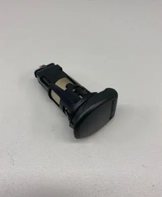 Renault Kadjar 12 V Socket (front) 