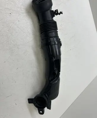 Air intake hose/pipe