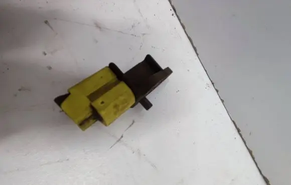 Audi A4 S4 B8 8K Airbag deployment crash/impact sensor 8K0959651 5WK43738