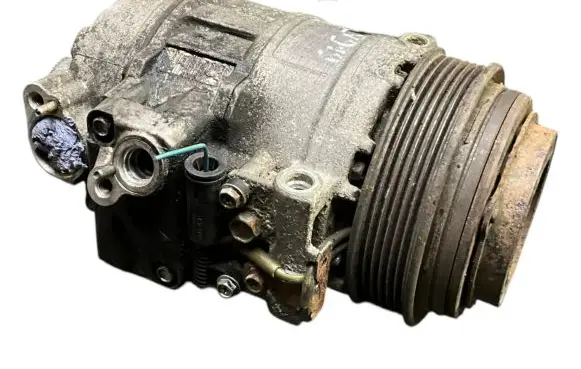 Chrysler Crossfire Air conditioning (A/C) compressor (pump)