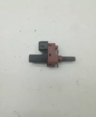 Clutch pedal sensor