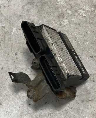 Toyota Avensis T250 Fuel injection control unit/module 8987120050 1310001261