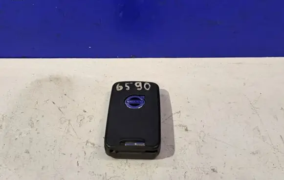 Volvo S60 Ignition key/card 30659339