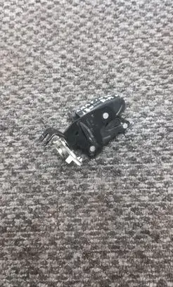 Volkswagen Crafter Rear door lock 7C0827162