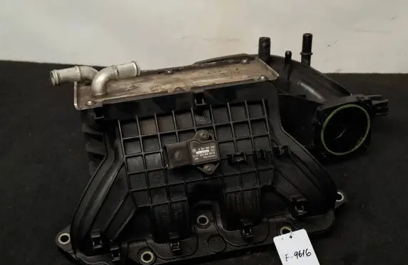 Skoda Octavia Mk2 (1Z) Intake manifold 03C129711AD 03C145749C
