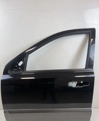 KIA Sorento Front door