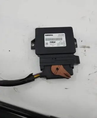 Nissan Leaf II (ZE1) Hand brake control module 360325SA0A A2C14318900 A005V176A